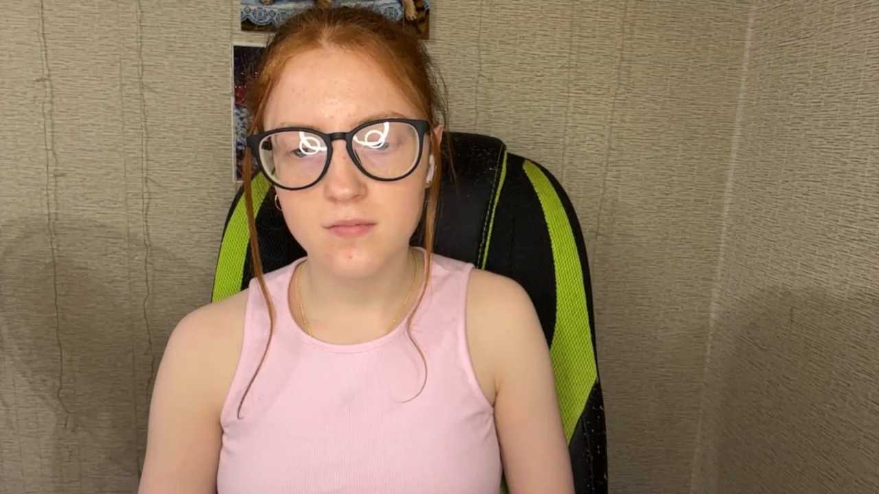 LorinaKniss cam recording