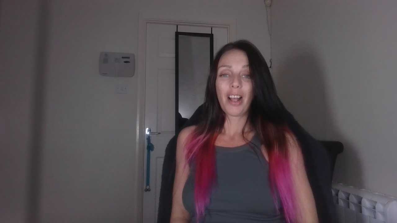 LouiseLovell cam recording