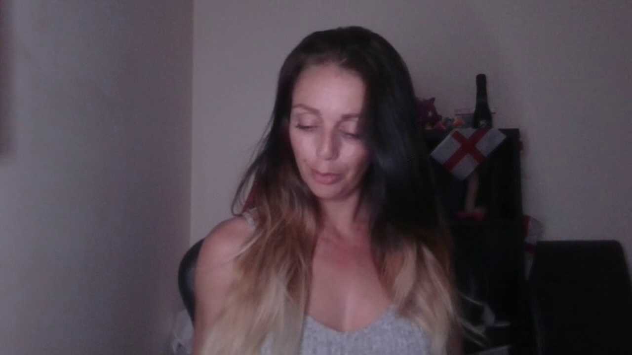 LouiseLovell cam recording