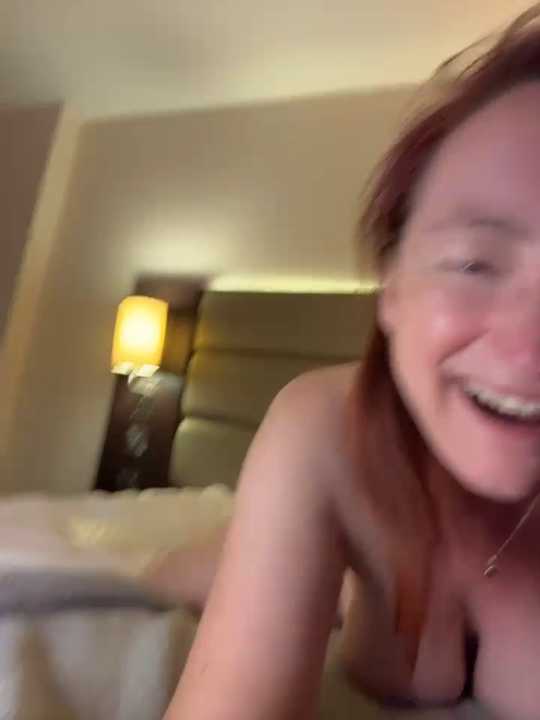 LouiseTswing cam recording