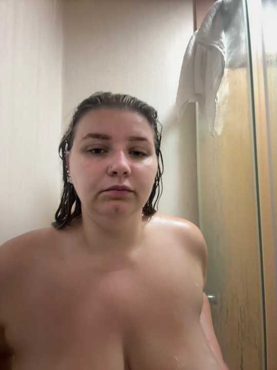 LucieLouBabe cam recording