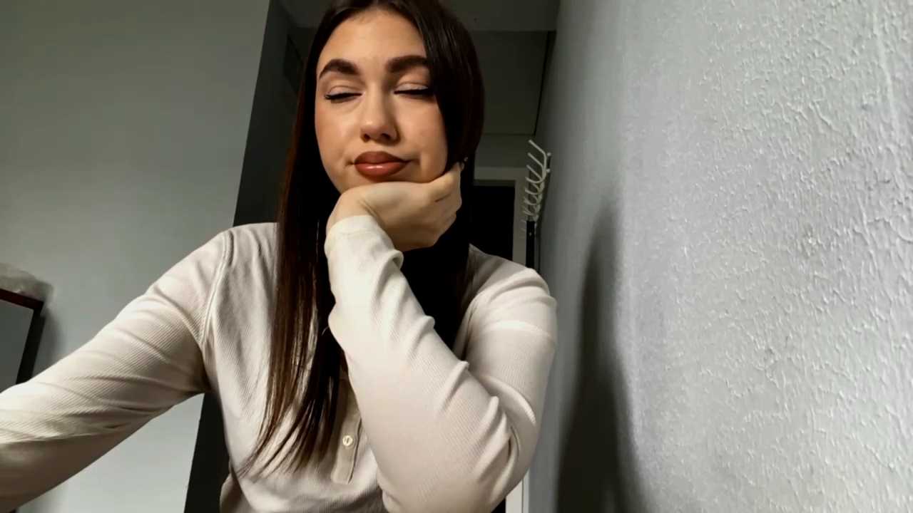 LucreciaBehling cam recording