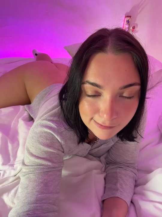 LucyHotty_ cam recording