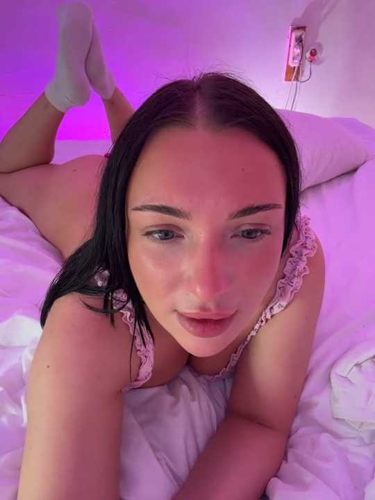 LucyHotty_