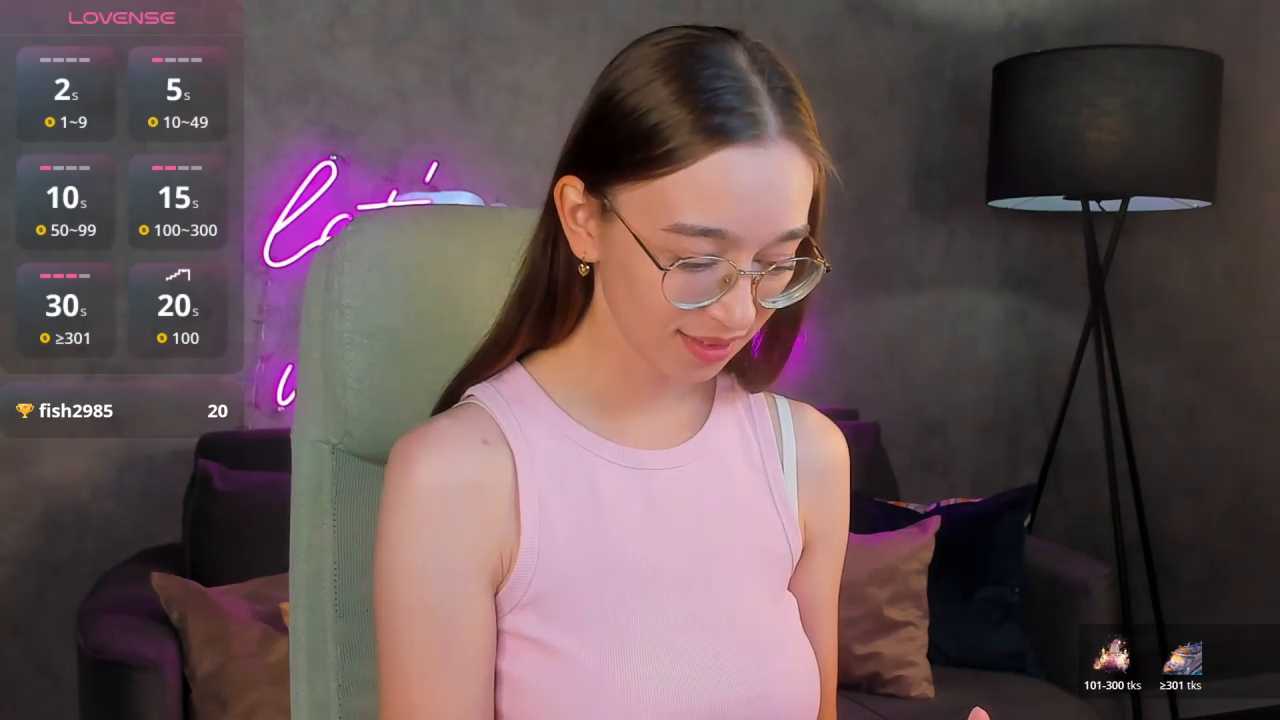 Lucy_Green cam recording