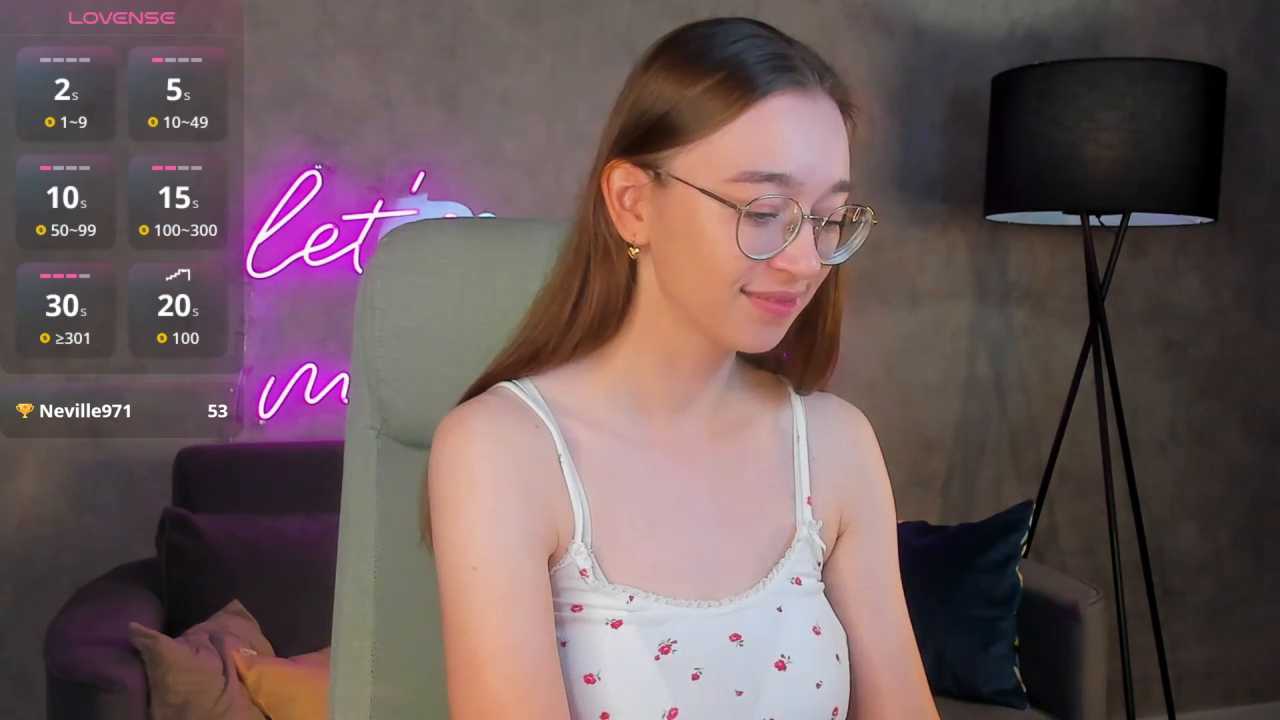 Lucy_Green cam recording