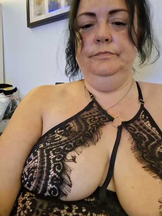 Luna81_XXX
