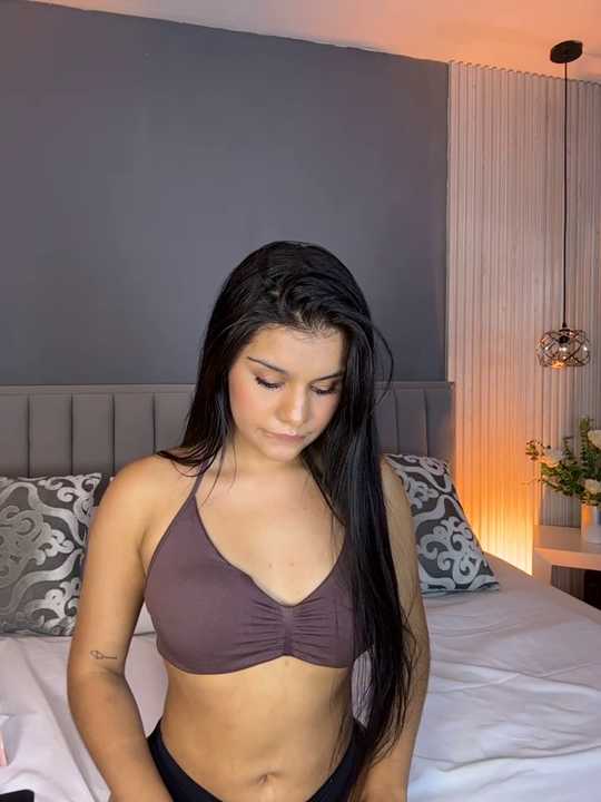 Lunaabloom_ Stripchat recording – Oct 25, 2026