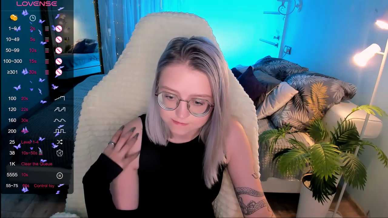 LunarGlow Stripchat recording – Oct 22, 2026