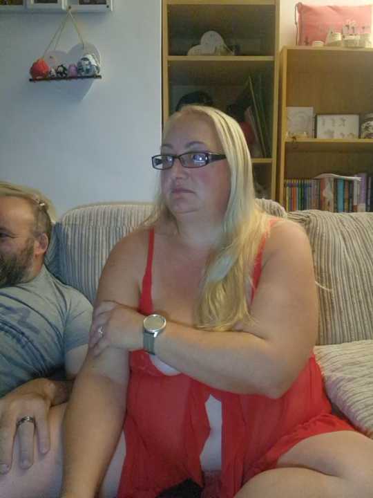 Luscious-LucyXX cam recording