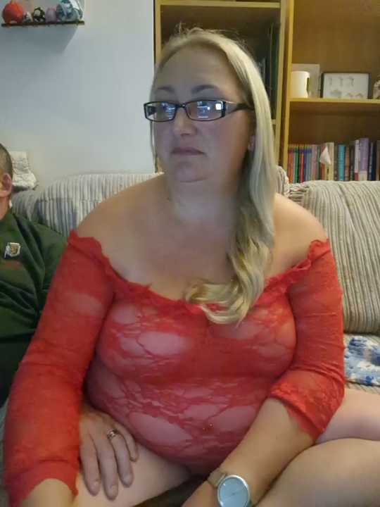 Luscious-LucyXX cam recording