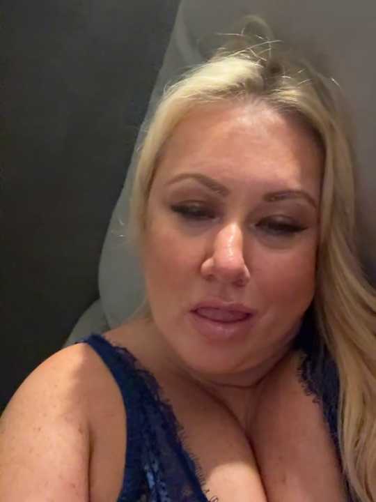 Lush-LunaXXX cam recording