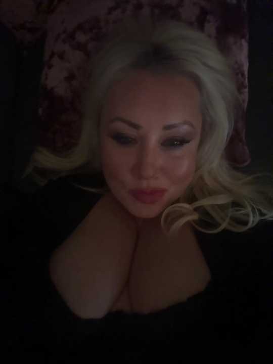 Lush-LunaXXX cam recording