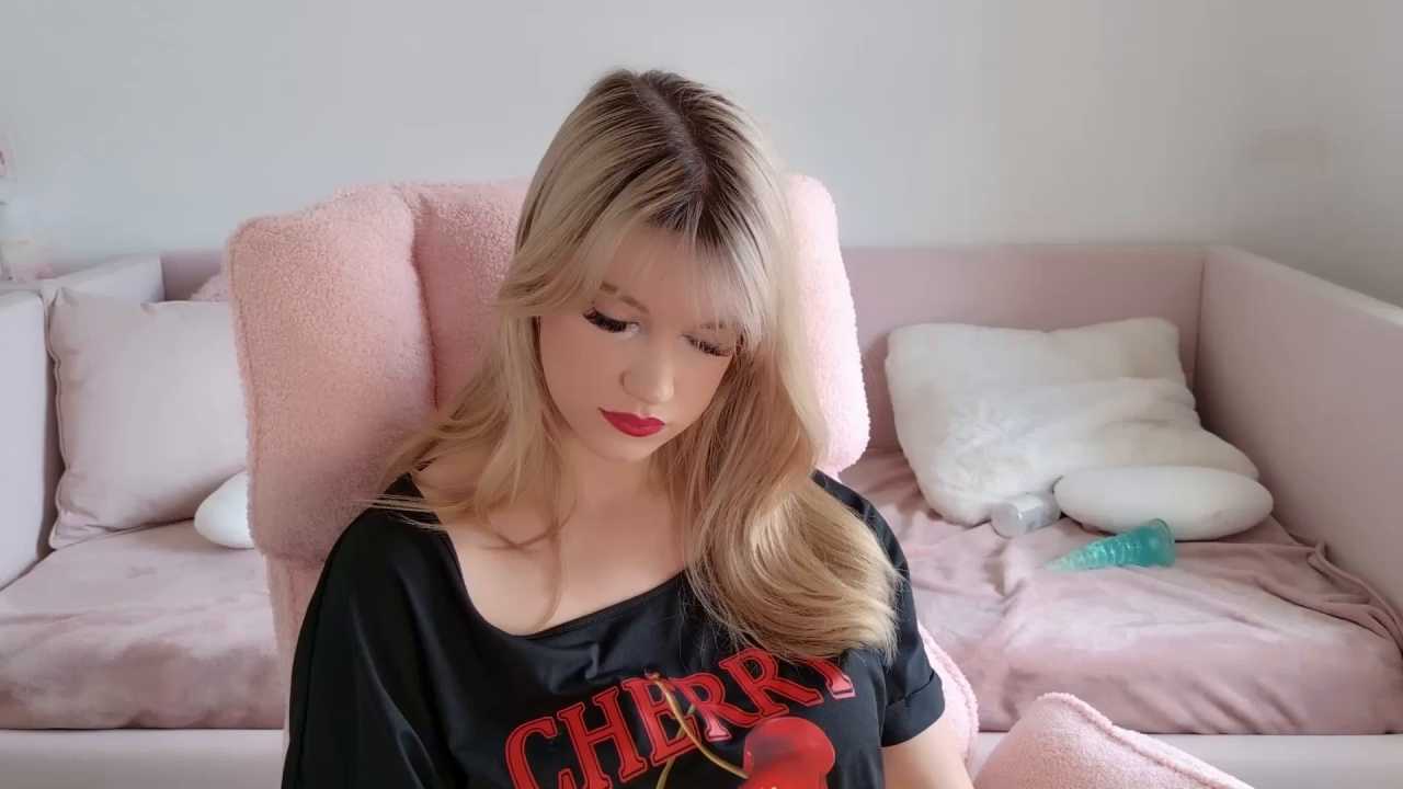 LustfulLuna_ Stripchat recording – Oct 22, 2026
