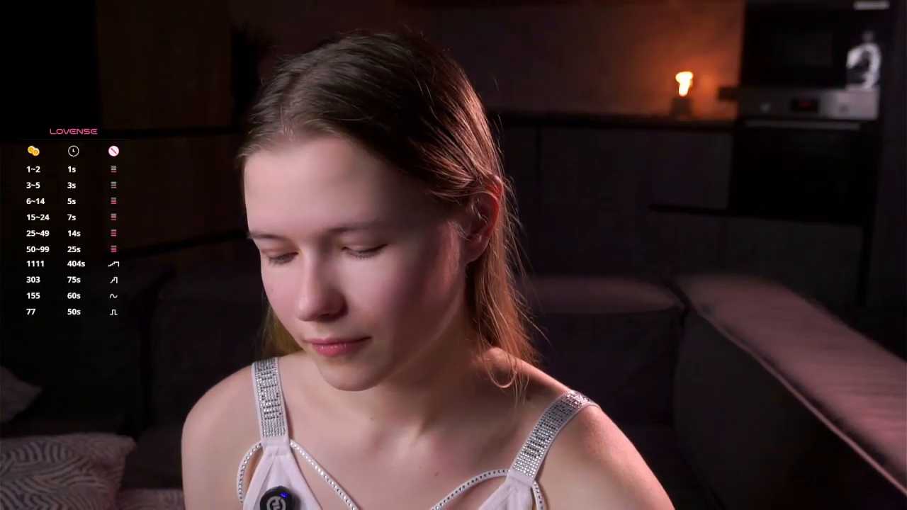 LynHillaire cam recording