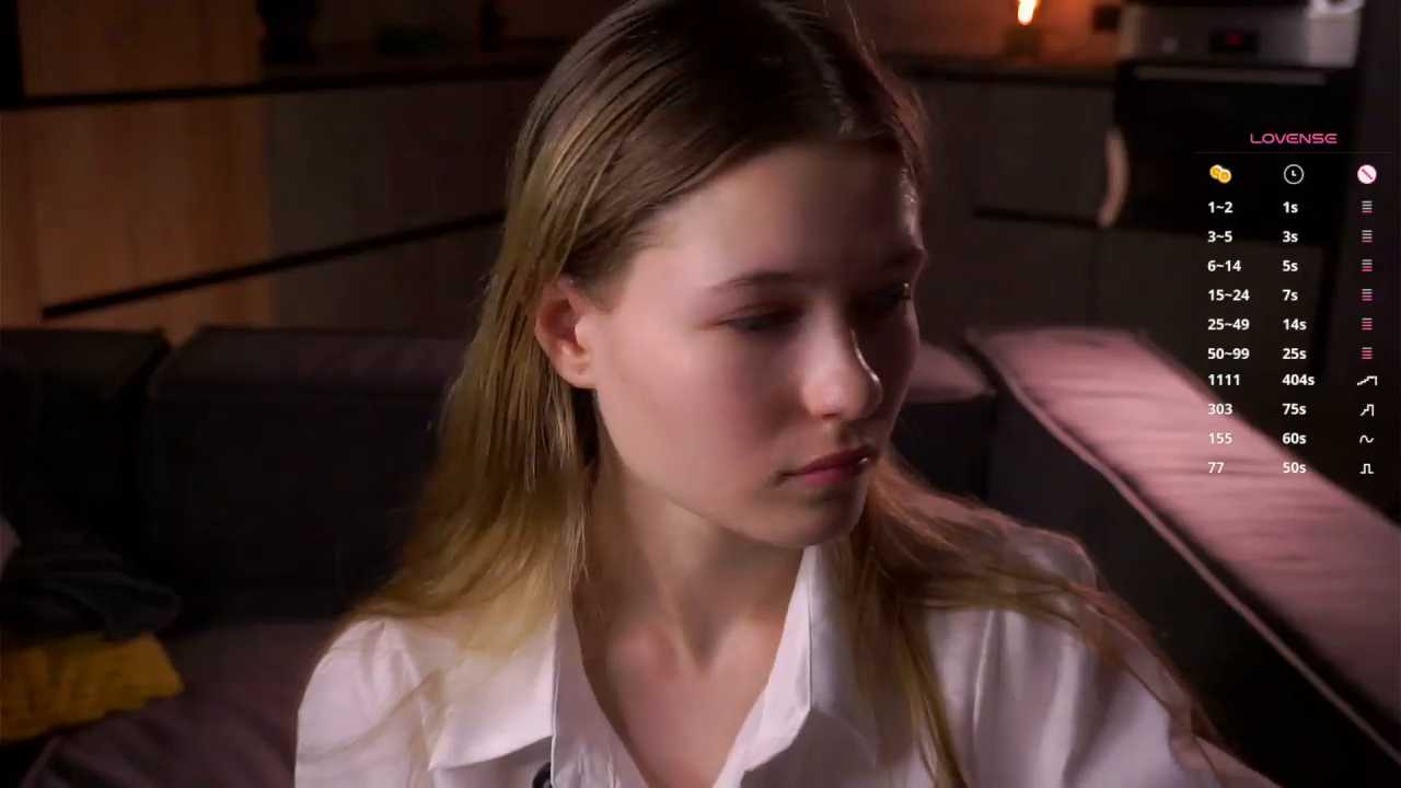 LynHillaire
