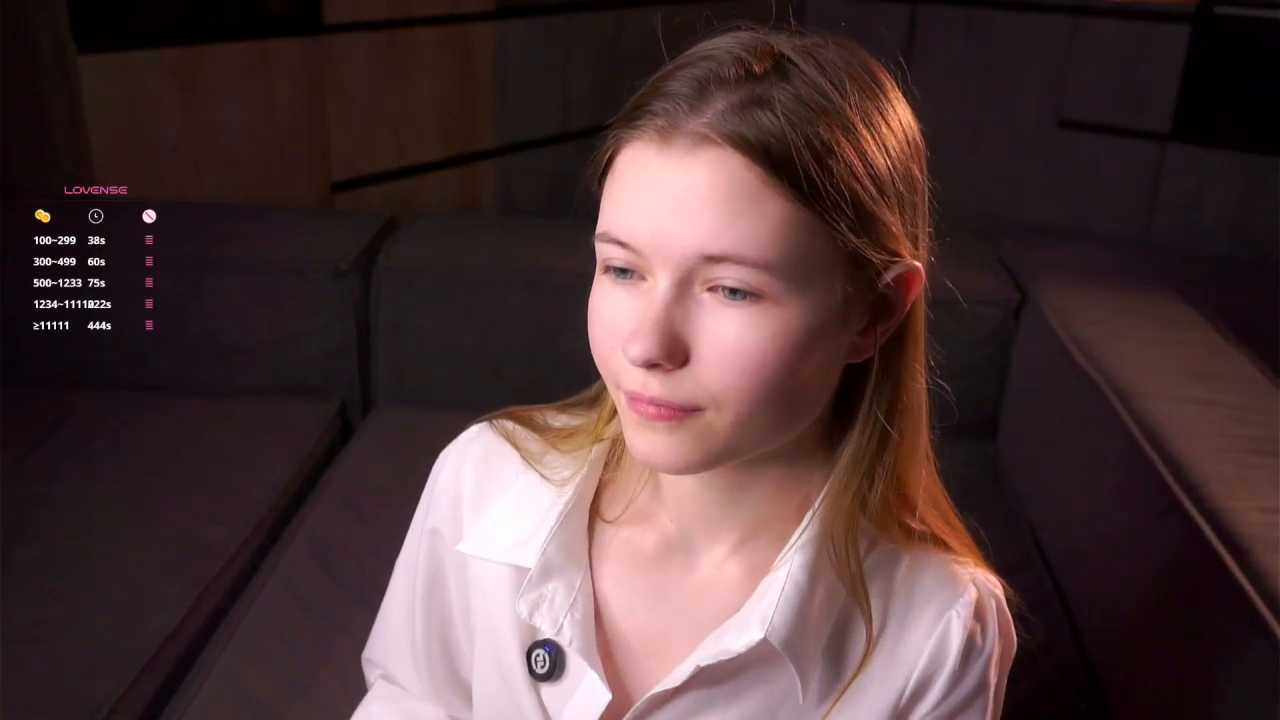 LynHillaire cam recording