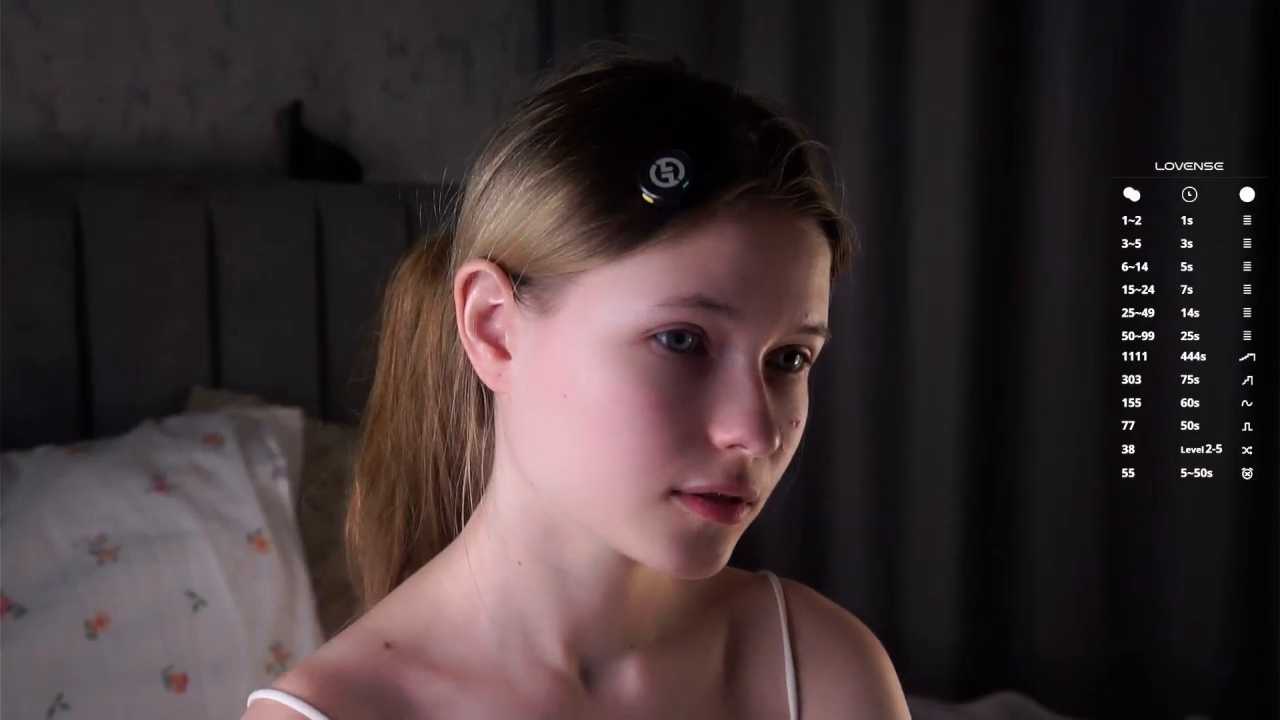 LynHillaire