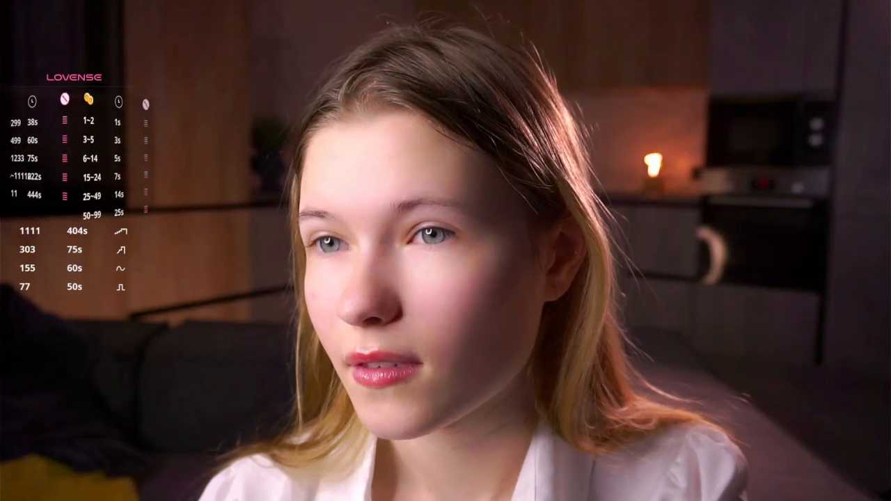 LynHillaire