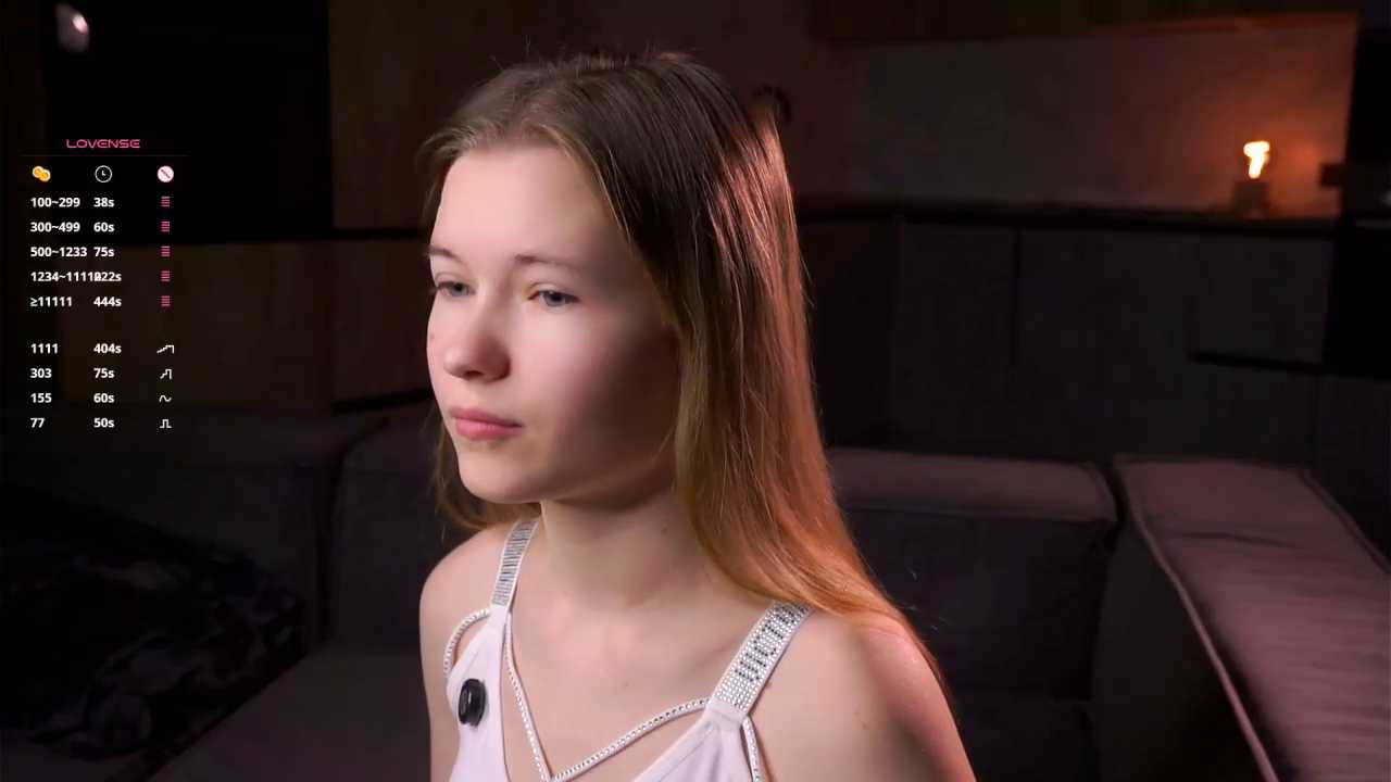 LynHillaire cam recording