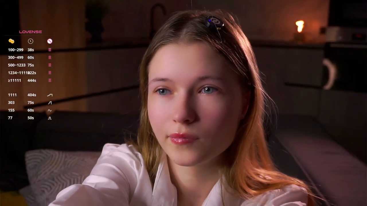 LynHillaire