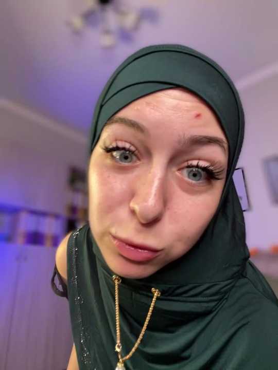 LynaFrost Stripchat recording – Oct 28, 2026