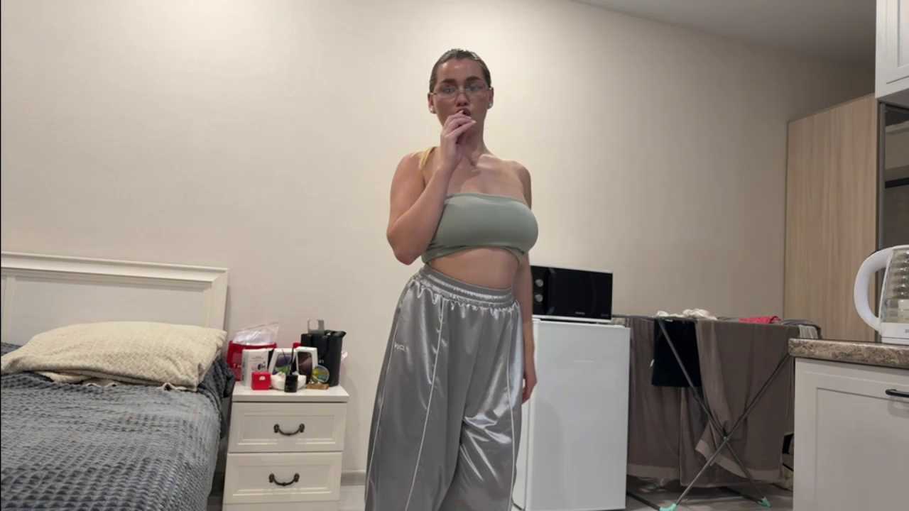 LynneKinn cam recording