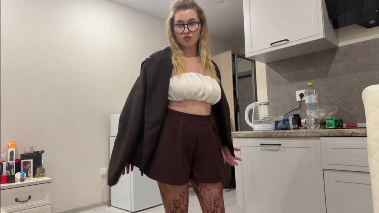 LynneKinn cam recording