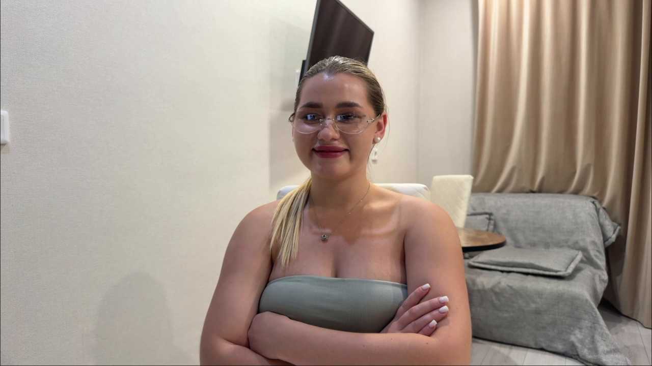 LynneKinn cam recording