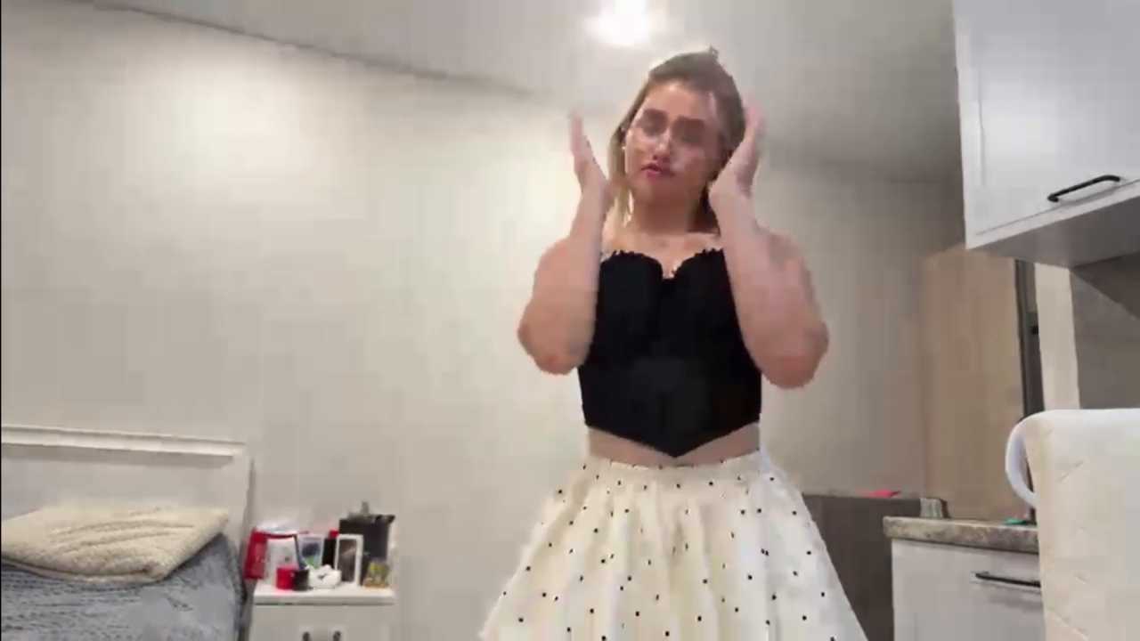 LynneKinn cam recording