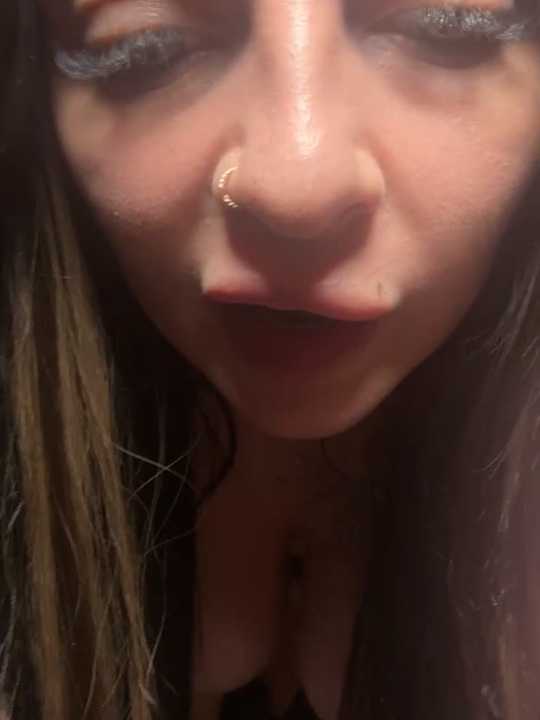 MaddieTheBaddiexo cam recording