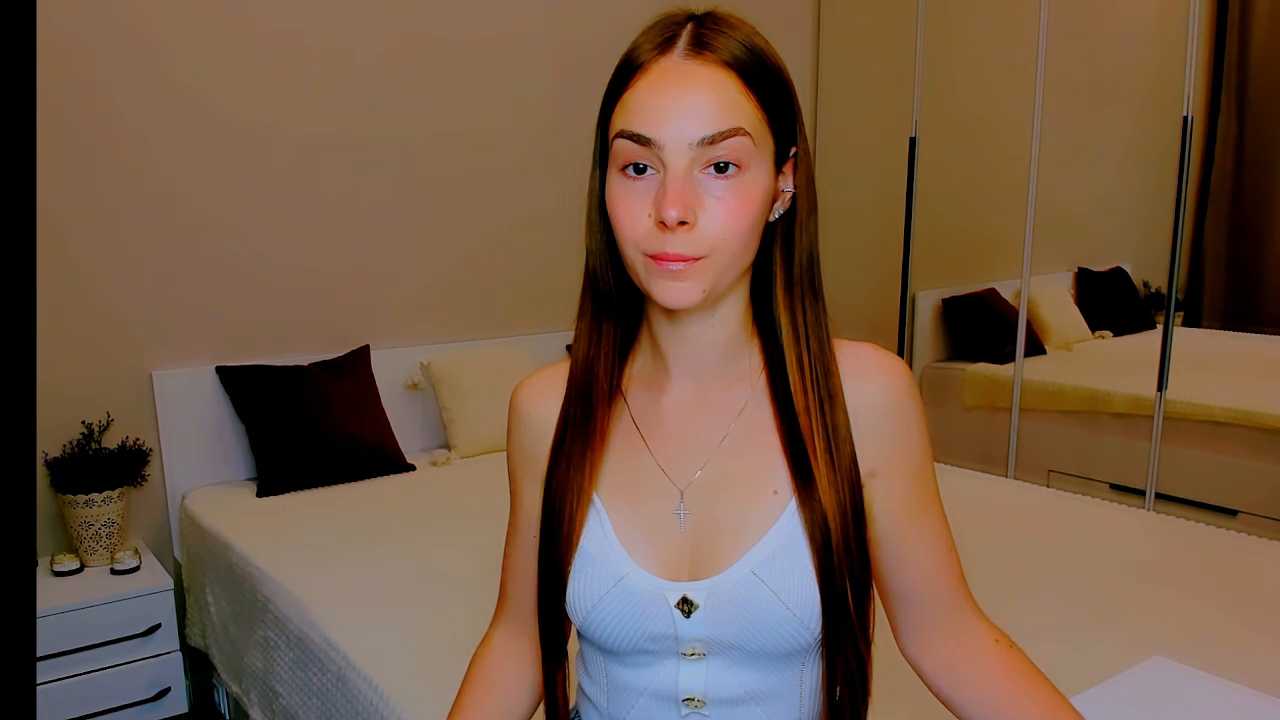 Maddy_Wood_ cam recording