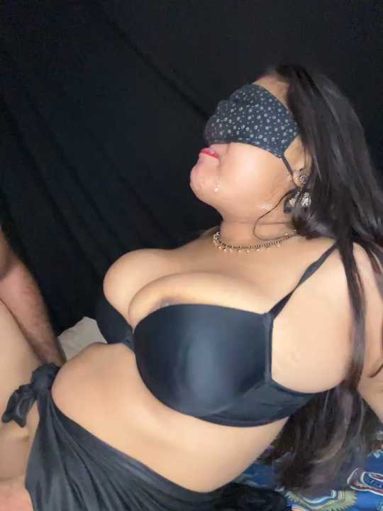 Madhosh_Mona