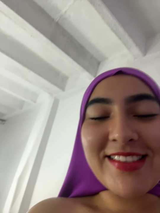Malika_Noor cam recording