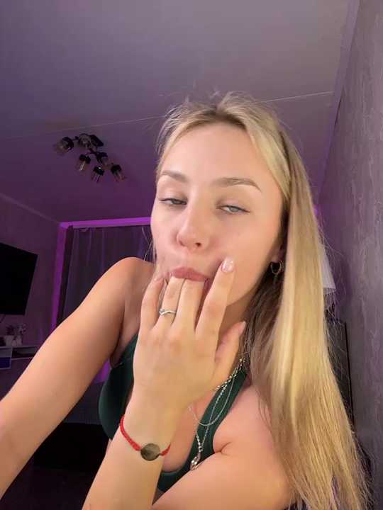 Mally_Say cam recording