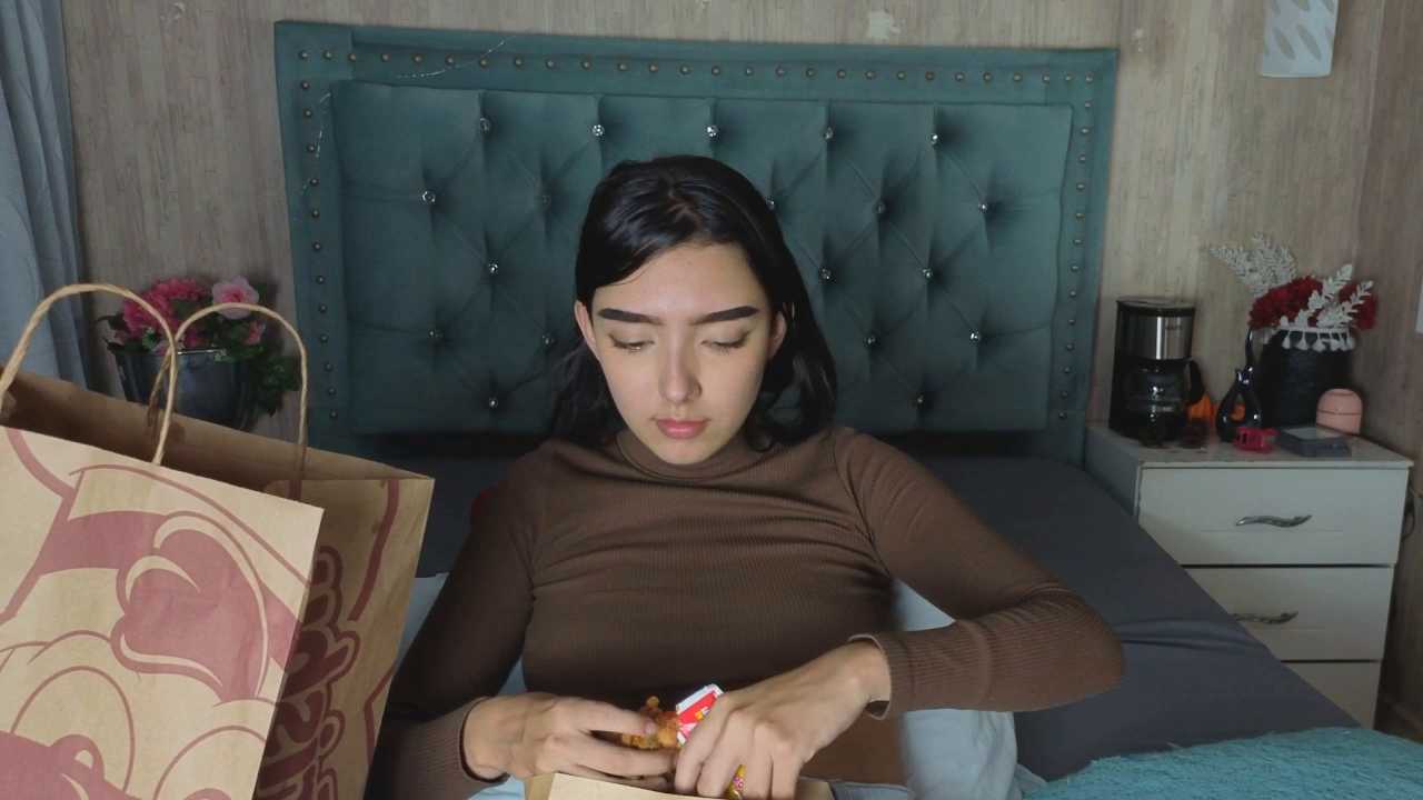 Marcelaa_fox