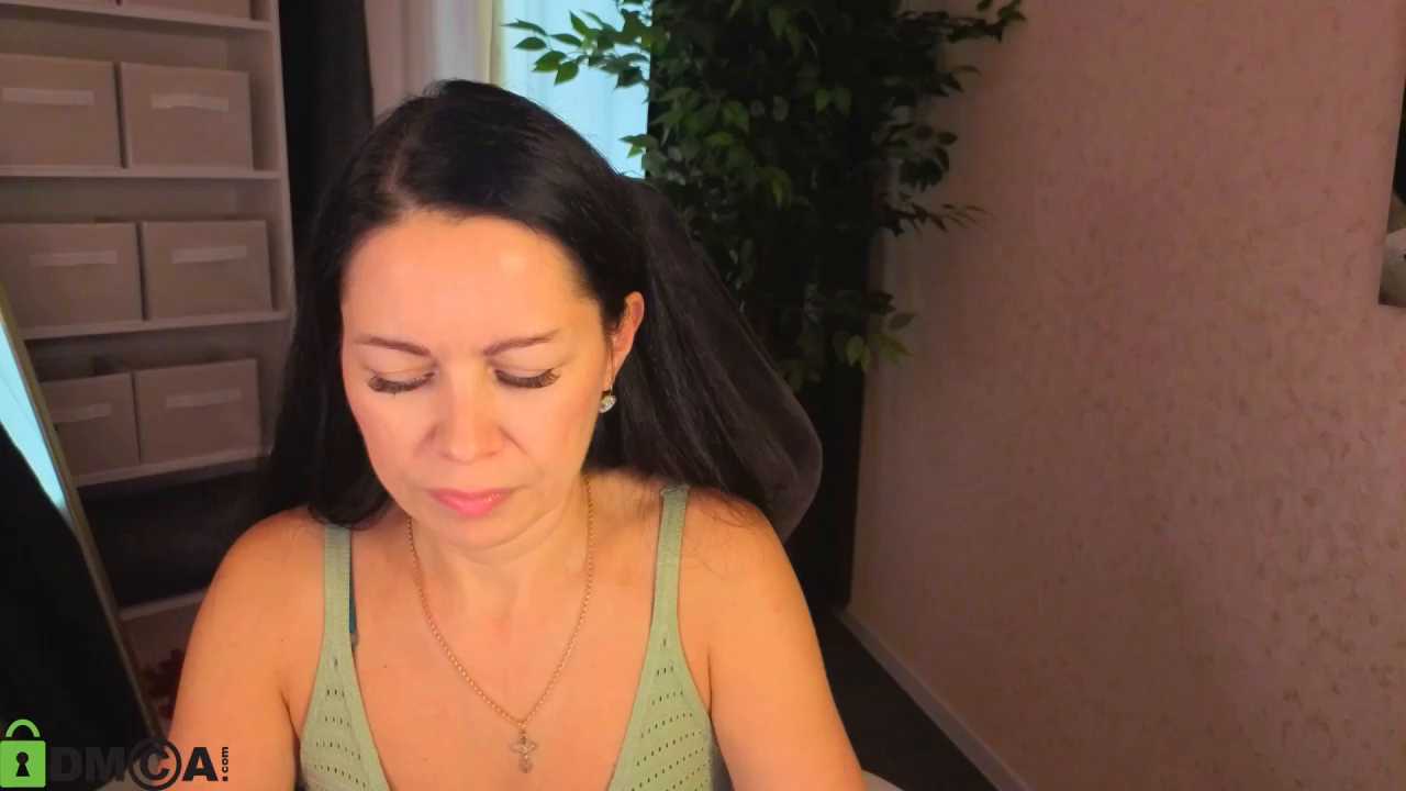 Maria_Howard cam recording