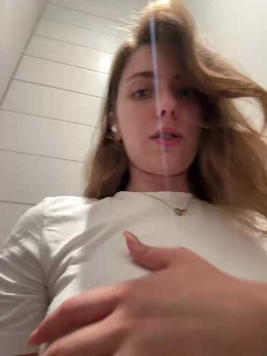 MariiD cam recording