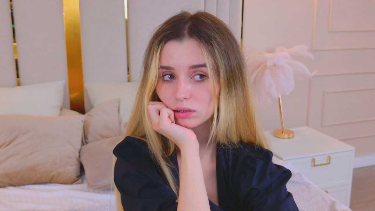 MarybethSnow cam recording