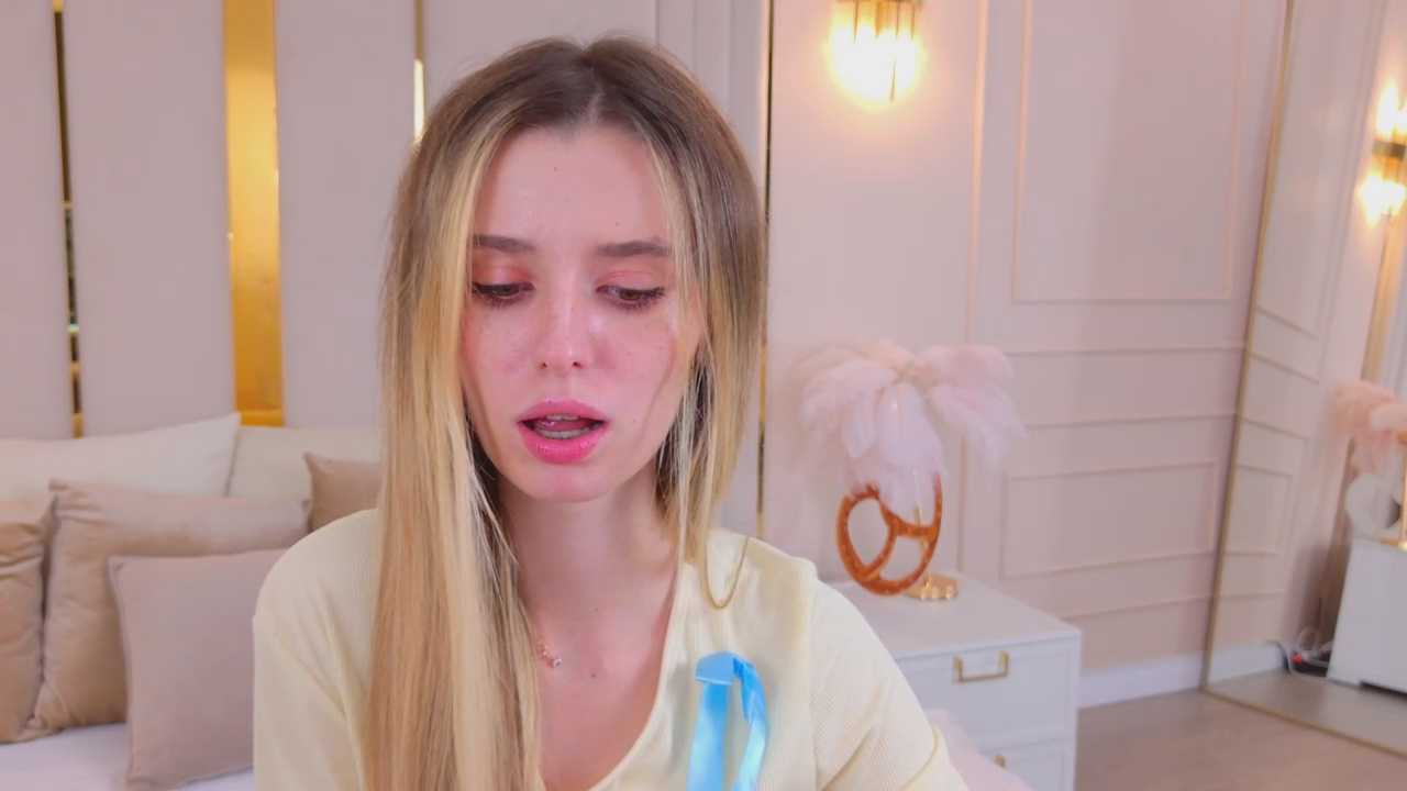 MarybethSnow cam recording