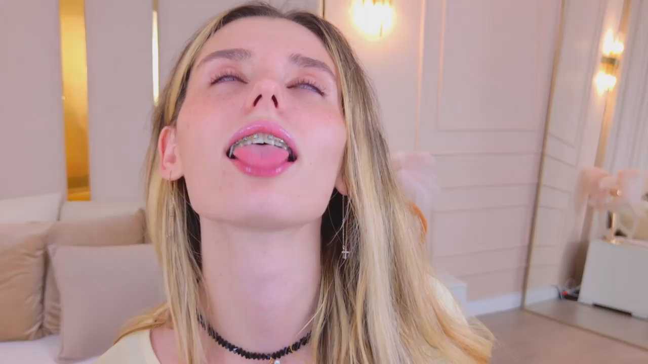 MarybethSnow cam recording