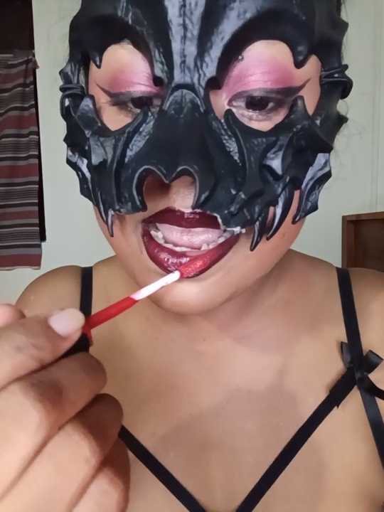 Maskedcurves