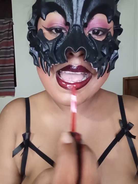 Maskedcurves cam recording