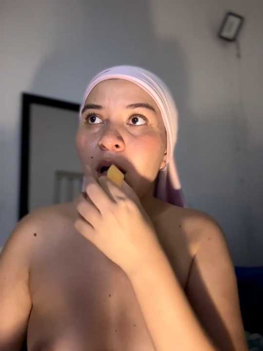 MatchedEyebrow cam recording