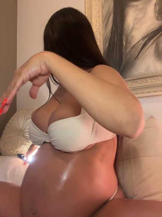 Mau_White Stripchat recording – Oct 24, 2026