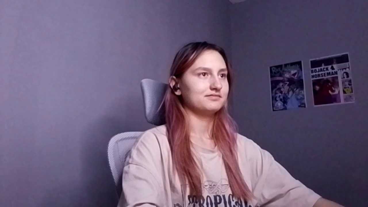 MayaGrins