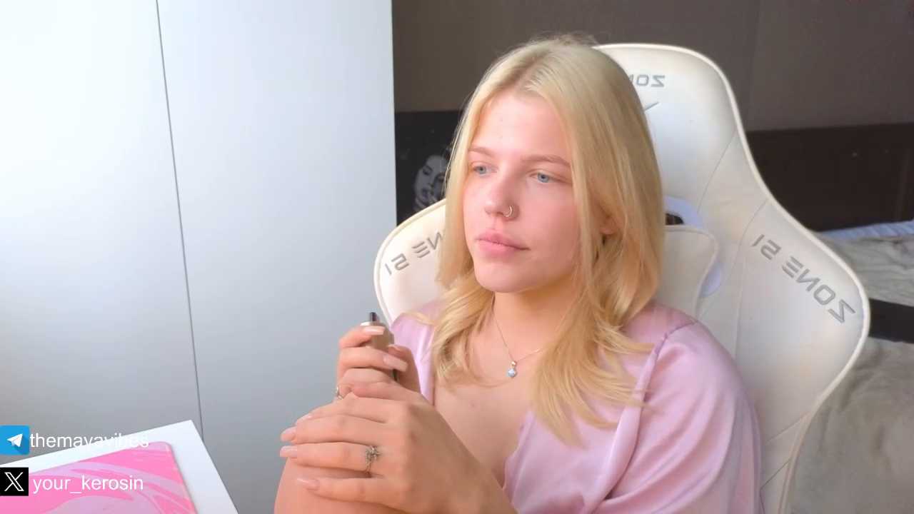 Maya_NextDoor cam recording