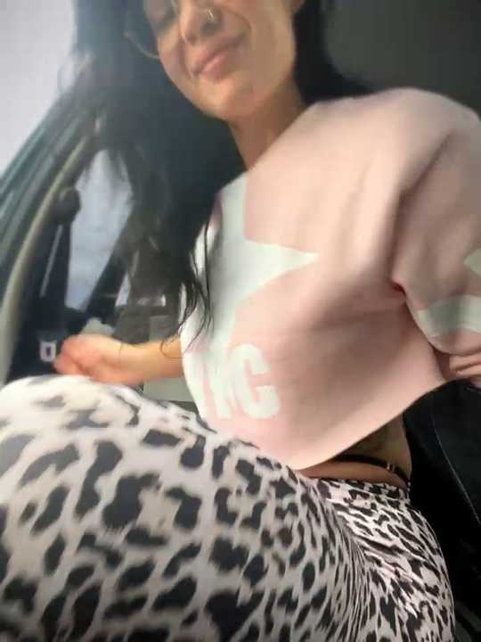 MeekyRich cam recording