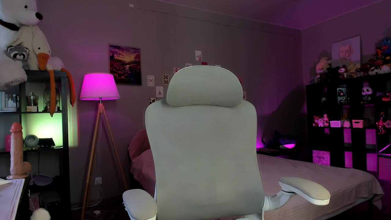 Megan_mee