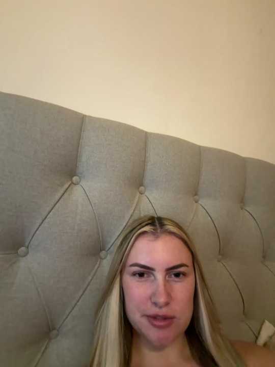Megoliviasweet_ cam recording